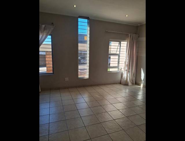 2 BEDROOM PROPERTY TO RENT IN BLACKHEATH